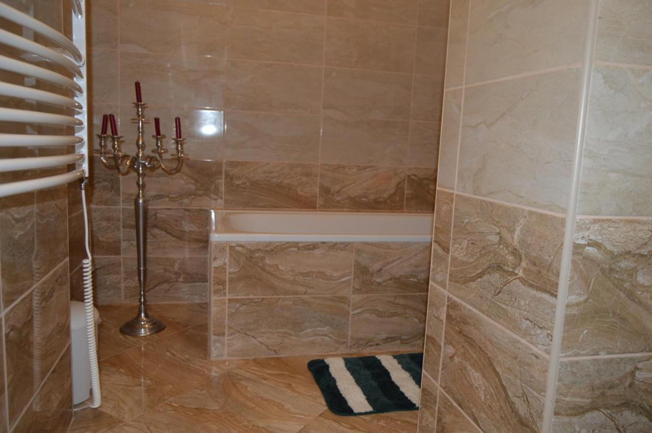 Bohemica Apartman 1 Kourim ภายนอก รูปภาพ